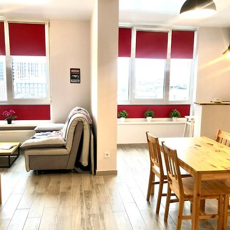 Osapart Cozy Apartment In A Complex Semycvit 리비프 외부 사진