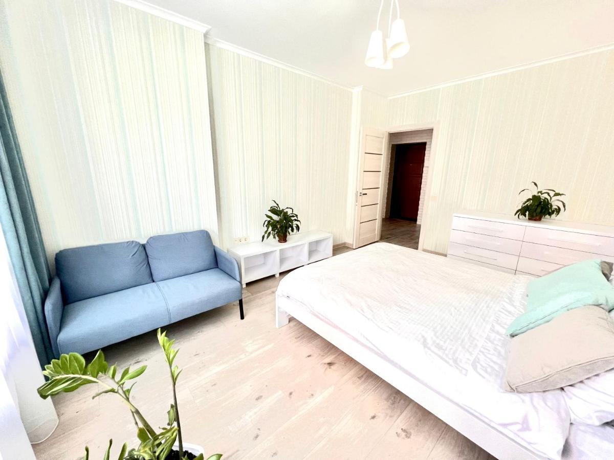 Osapart Cozy Apartment In A Complex Semycvit 리비프 외부 사진