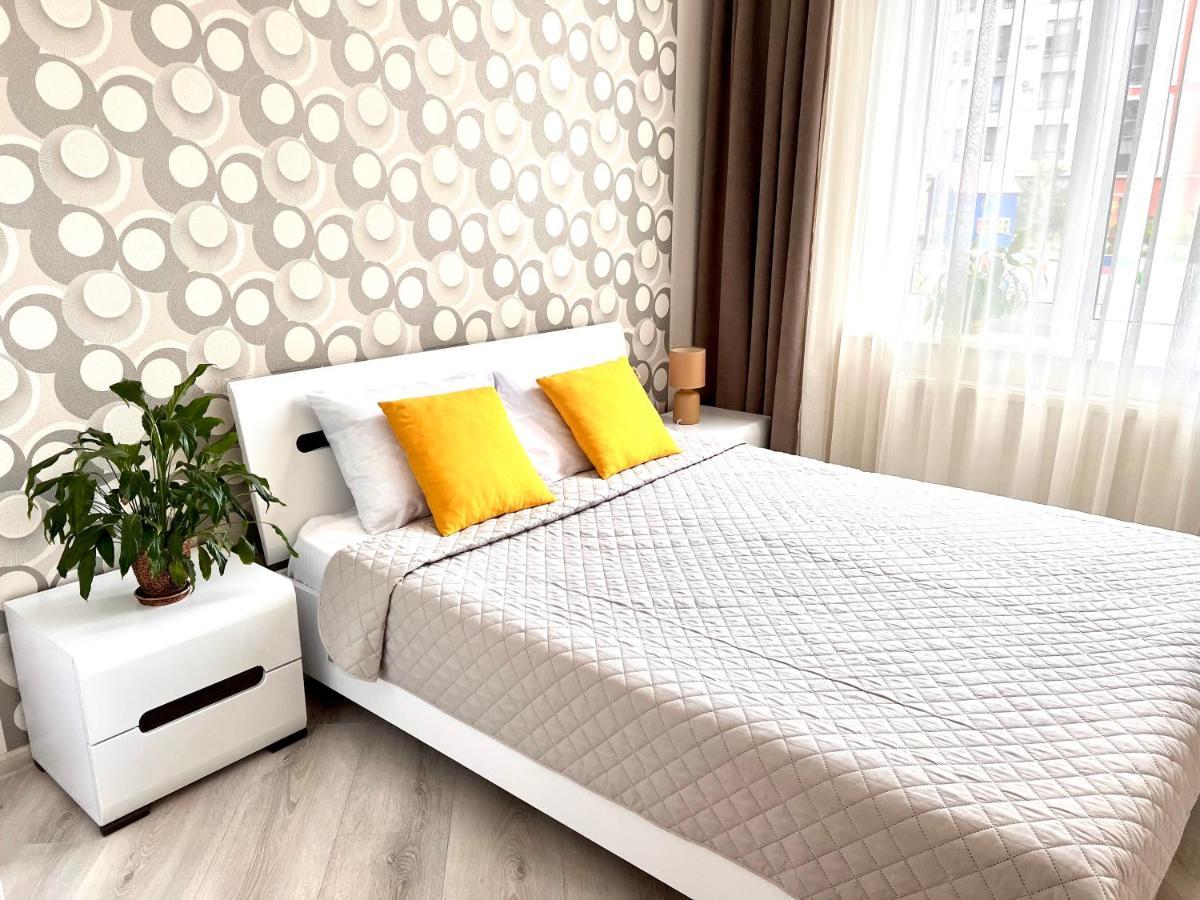 Osapart Cozy Apartment In A Complex Semycvit 리비프 외부 사진