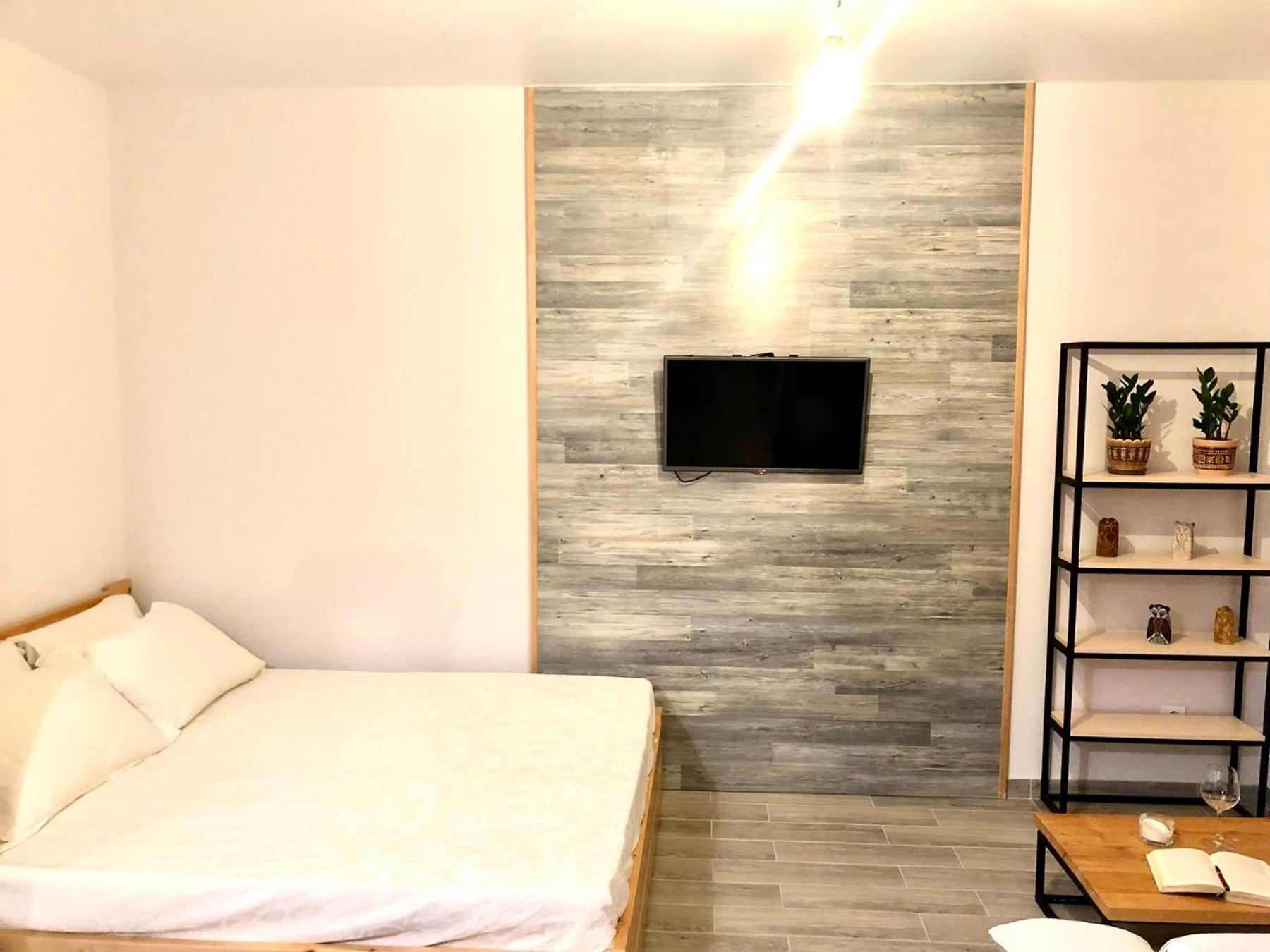 Osapart Cozy Apartment In A Complex Semycvit 리비프 외부 사진