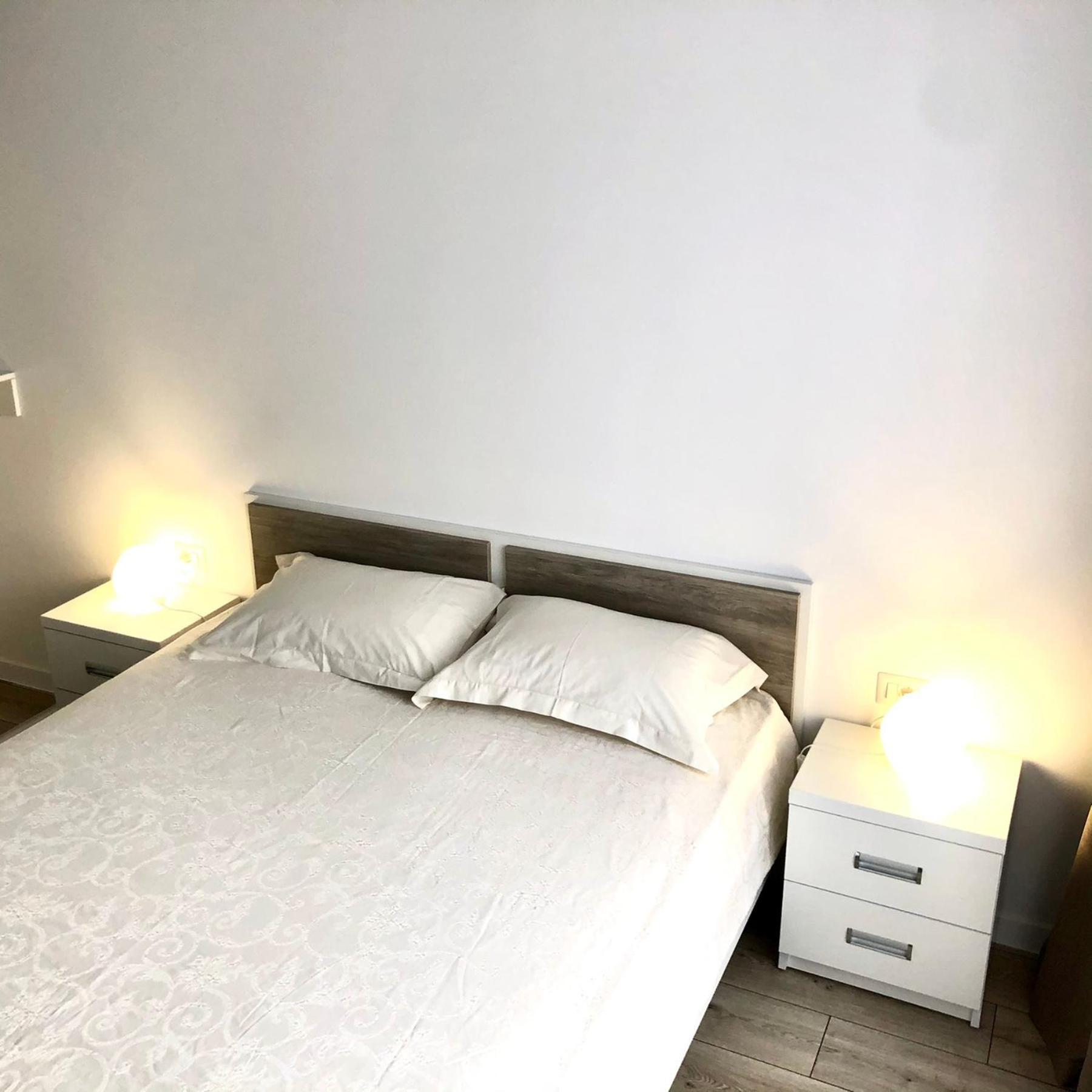 Osapart Cozy Apartment In A Complex Semycvit 리비프 외부 사진